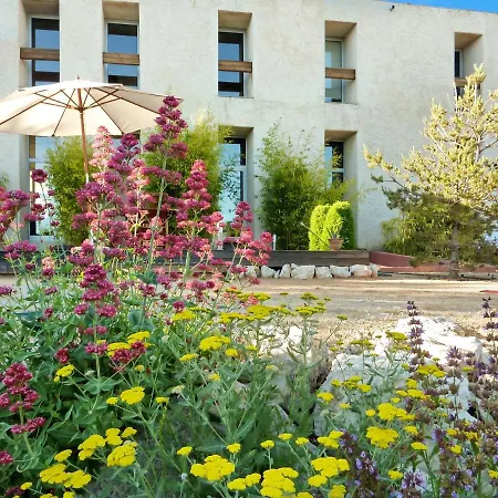 Maison De 6 Chambres Avec Piscine Privee Jardin Amenage Et Wifi A Mane Holiday home