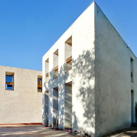 Maison De 6 Chambres Avec Piscine Privee Jardin Amenage Et Wifi A Mane Holiday home